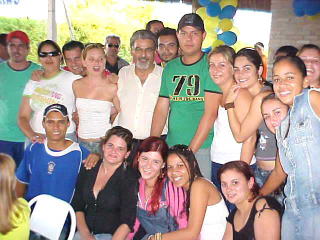 Deputado discursa em Boracia<a style='float:right;color:#ccc' href='https://www3.al.sp.gov.br/repositorio/noticia/03-2008/TOBIAS PSDB BORACEIA 1.jpg' target=_blank><i class='bi bi-zoom-in'></i> Clique para ver a imagem </a>